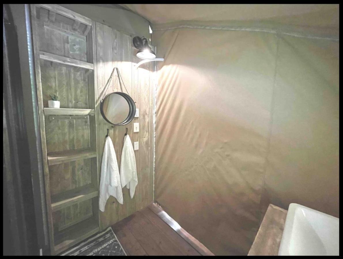 ホテル Firefly Season Glamping セバービル エクステリア 写真